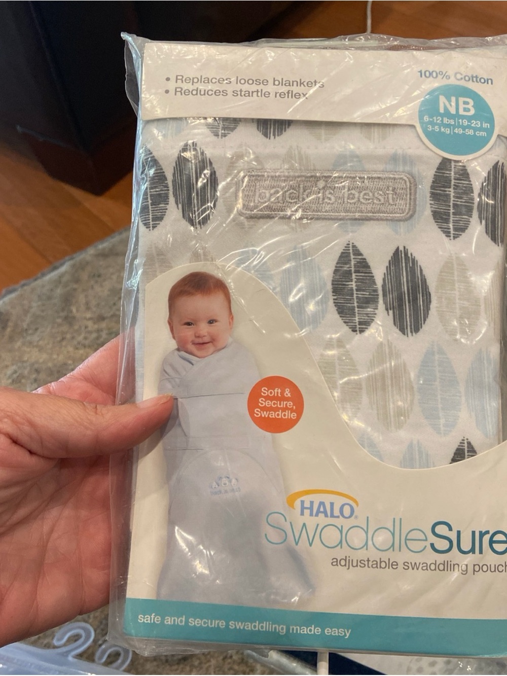 Brand New Halo Swaddlesure Adjustable Swaddling Pouch Neutral Leaves Newborn